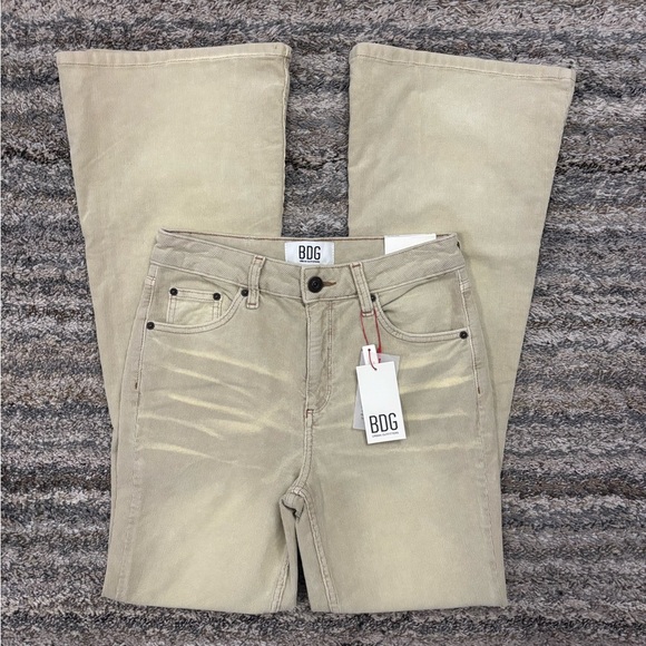 BDG Mid Rise Flare Corduroy Jeans Sz 27Wx32L NWT | Urban Outfitters Flare Jeans- - Picture 1 of 14
